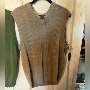 Dockers men’s sweater vest size small